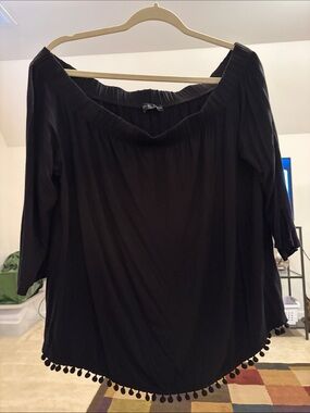 Kim & Cami Black Off-Shoulder Top with Pom-Pom Trim